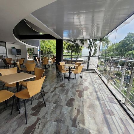 Hotel Med 33 Medellín Exteriér fotografie